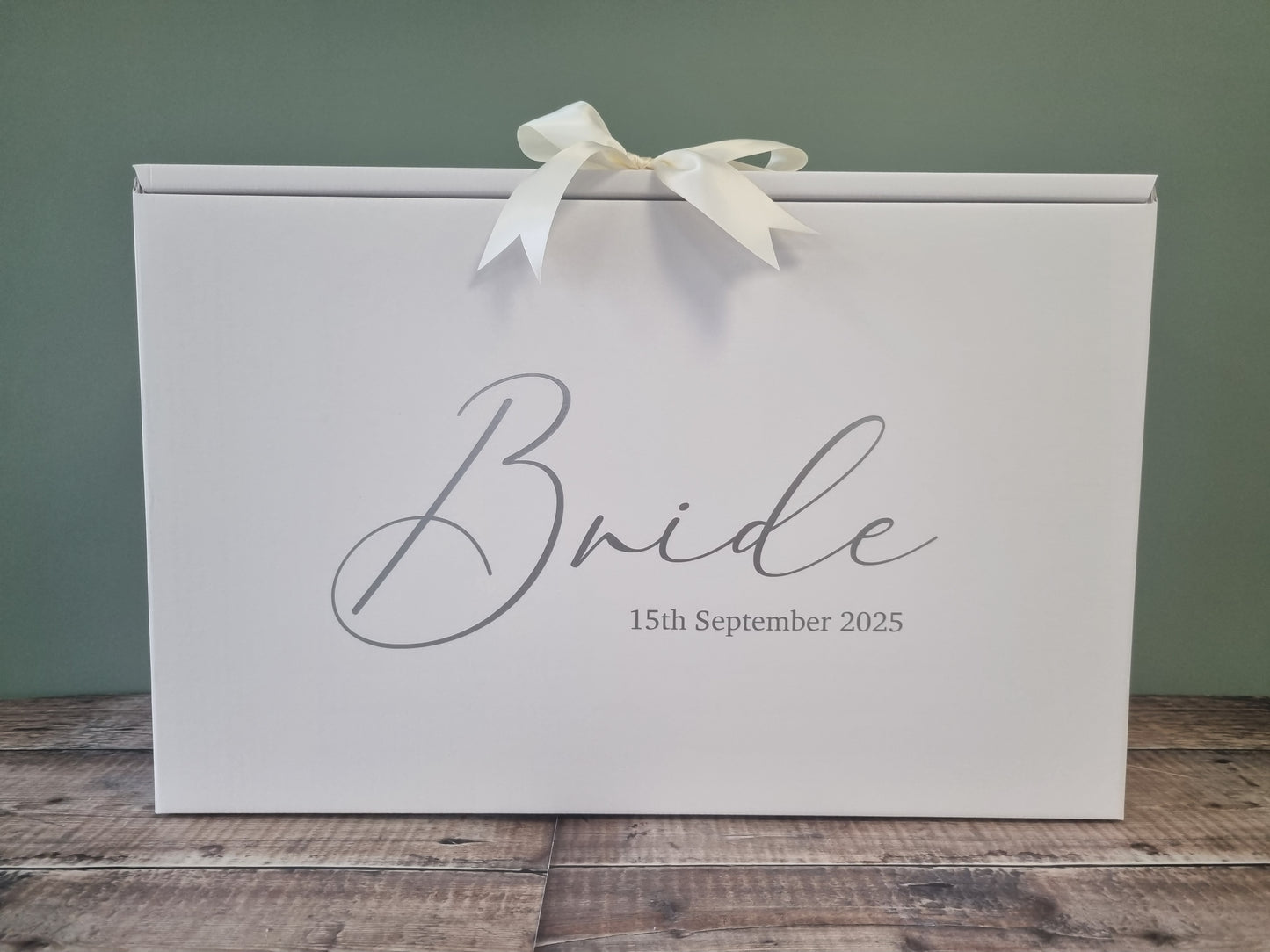 Elegant Wedding Dress Travel Box – Minimalist Bridal Gown Storage